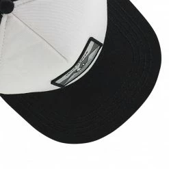 Caps Cap HELLY HANSEN - Flatbrim Trucker 67155 White/Blanc 001 White, Black 9 Caps Cap HELLY HANSEN - Flatbrim Trucker 67155 White/Blanc 001 White, Black -Eva Longoria shop 7040056243955 0030
